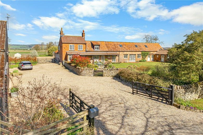 4 bedroom house, Yedingham, Malton YO17 - Available