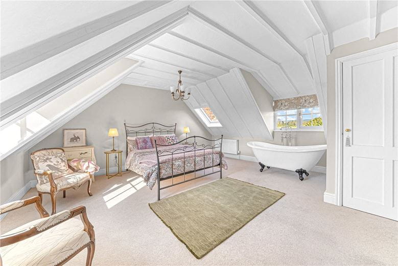 4 bedroom house, Yedingham, Malton YO17 - Available