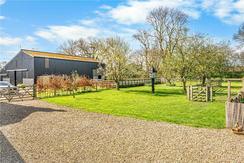 4 bedroom house, Yedingham, Malton YO17 - Available