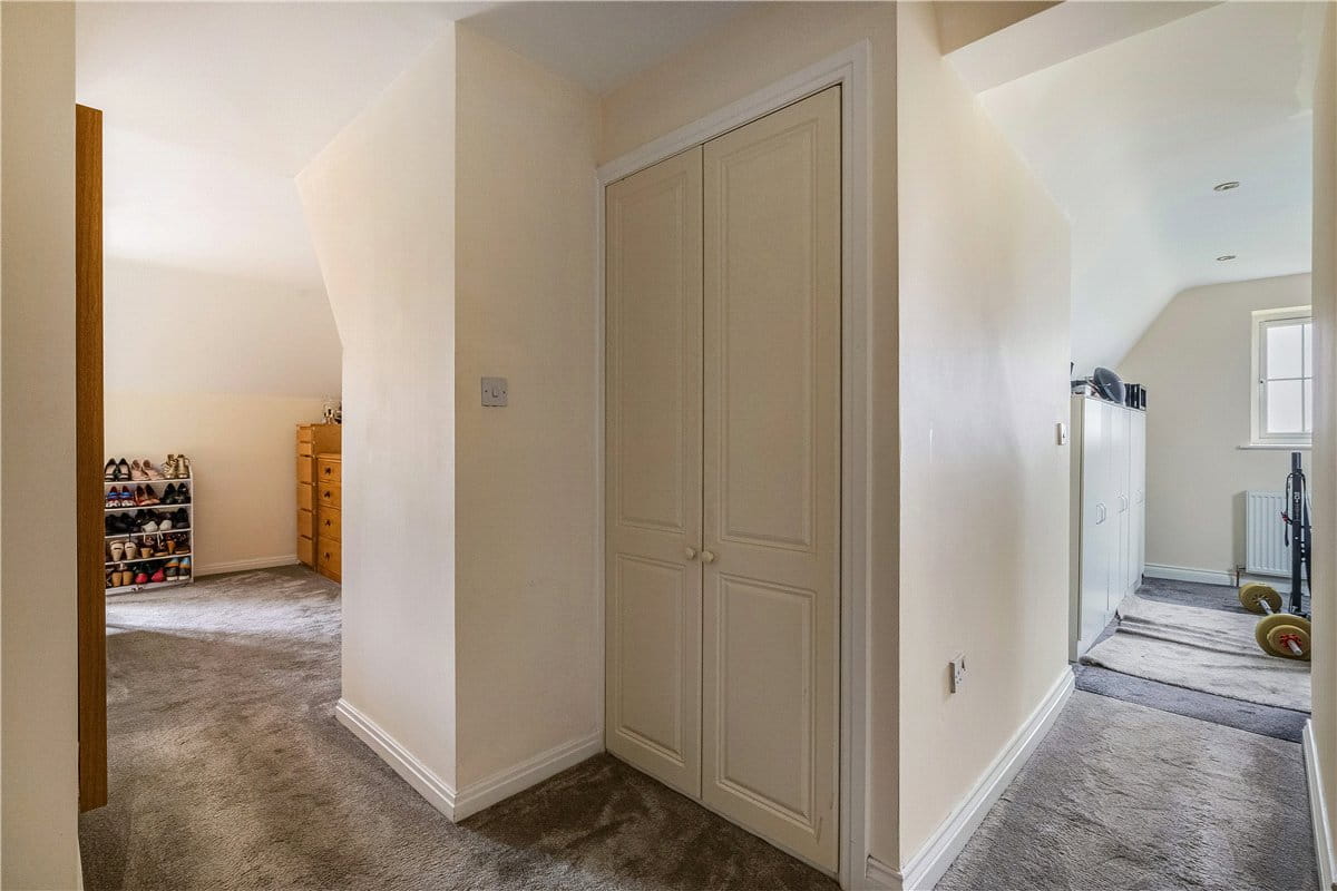 5 bedroom house, Cherrytree Drive, Wistow YO8 - Available