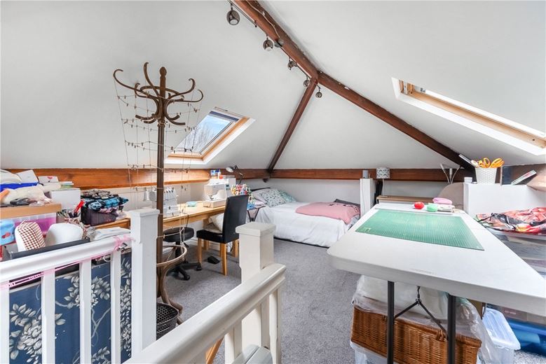 4 bedroom house, Hamilton Way, York YO24 - Available