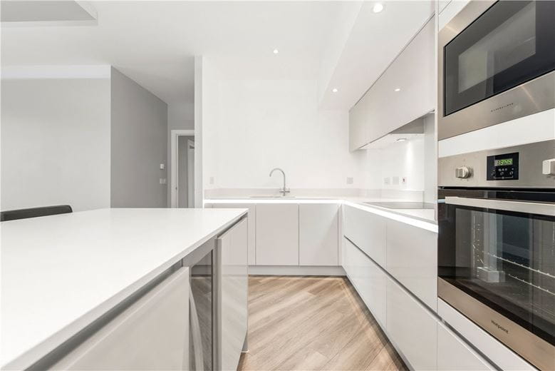 2 bedroom flat, Joseph Terry Grove, York YO23 - Available